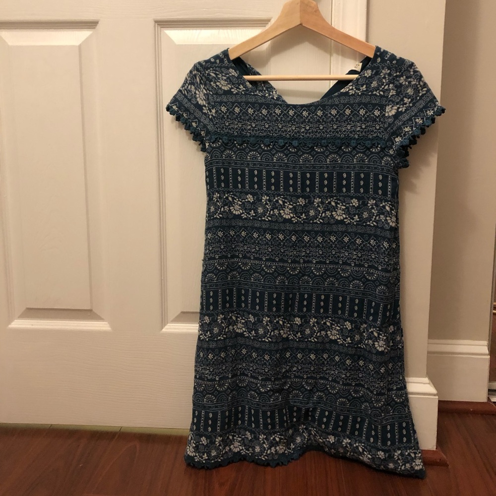 blue relaxed fit abercrombie juniors dress 🦋